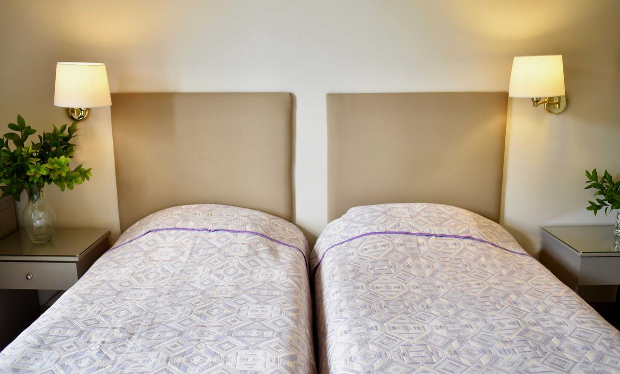 Karystion Hotel Каристос Екстериор снимка